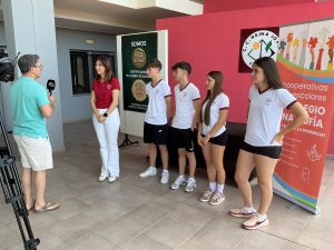 ¡EcoReina gana los Premios Zinkers!